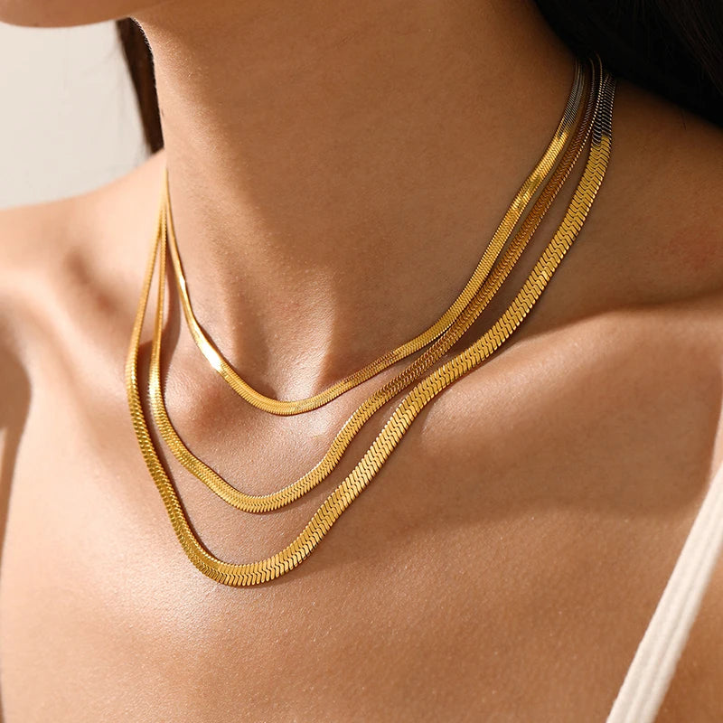 Sola Snake Chain Choker — Unisex Flat Herringbone Necklace in Gold or Silver
